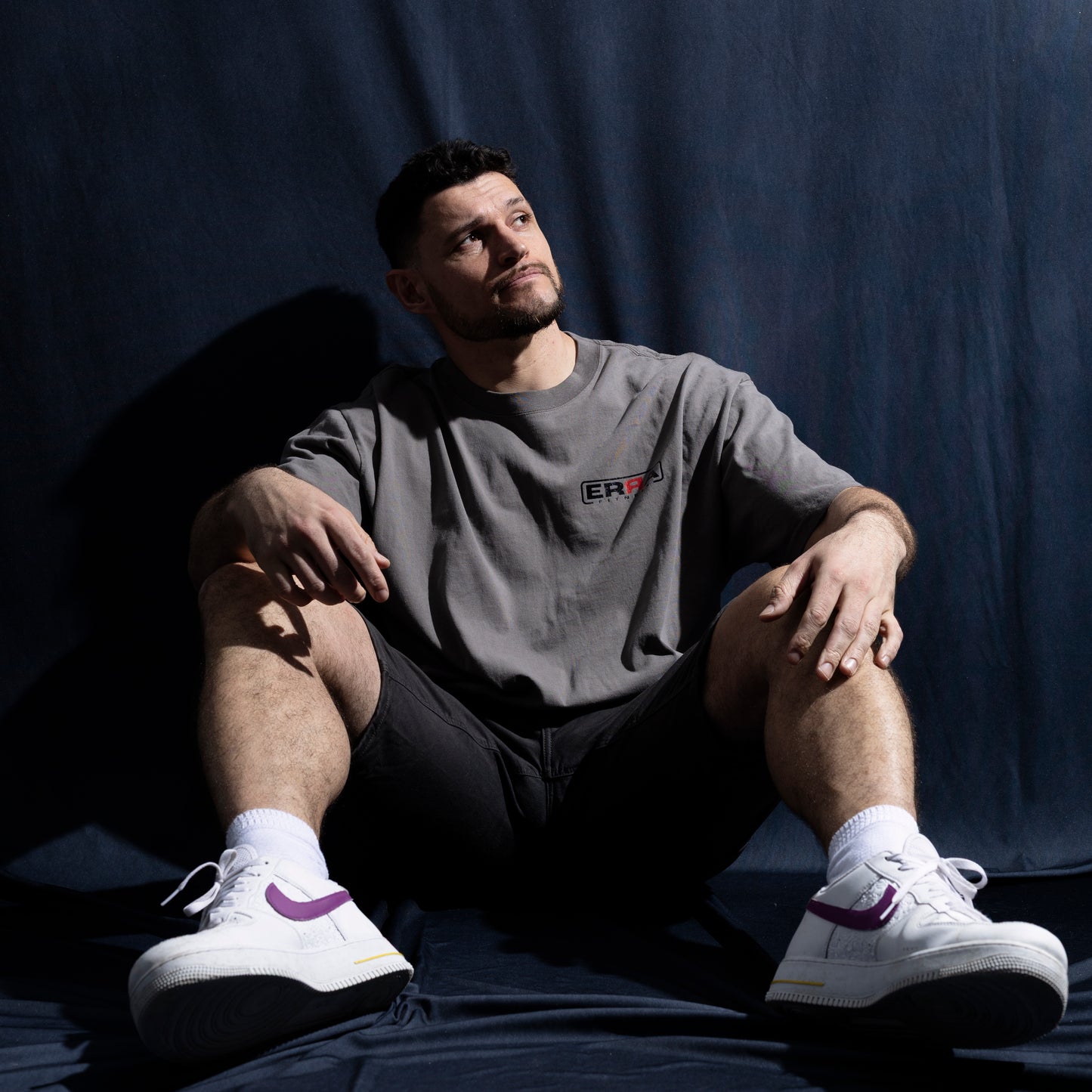 Mens Heavy Faded Tee Black Logo